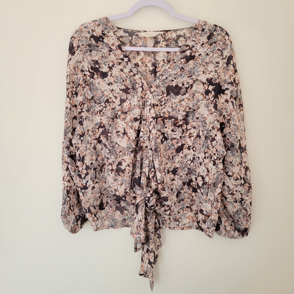 Lovestitch Lilian Ditsy Flower Tie Front V neck Boho Volume Blouse‎ S